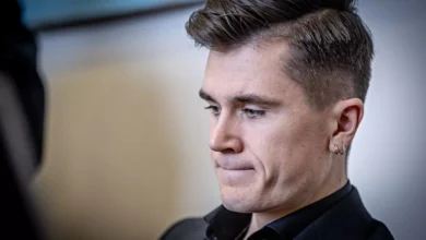 Datteren forklarer seg