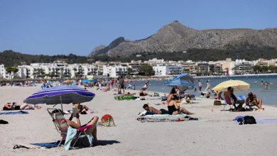 Ber norske turister skjerpe seg