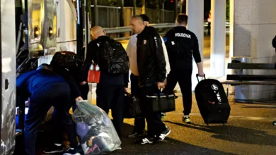 Absurde scener: Trosset sjefen