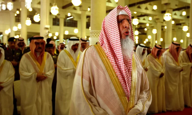 Saudi-Arabias stormufti Sheikh Abdulaziz bin Abdullah al-Sheikh er død Saudi-Arabias stormufti Sheikh Abdulaziz bin Abdullah al-Sheikh er død