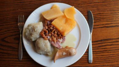 Full oppstandelse etter komle-nekt i komle-hovedstaden