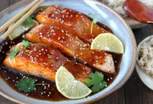 Honningglasert laks med sitron Honningglasert laks med sitron