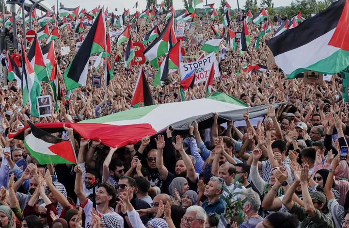 Tusenvis demonstrerte i Frankfurt mot folkemordet i Gaza