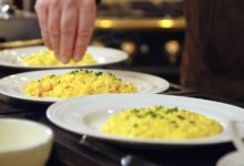 Egge­røre på tre måter – ameri­kansk, fransk og à la Gordon Ramsay