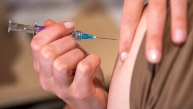 Fjorårets influensasesong var en vekker – nå ber FHI eldre vaksinere seg