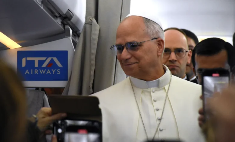 Pave Leo XIV ankommer Türkiye på sitt første utenlandsbesøk – understreker behovet for global fred Pave Leo XIV ankommer Türkiye på sitt første utenlandsbesøk – understreker behovet for global fred