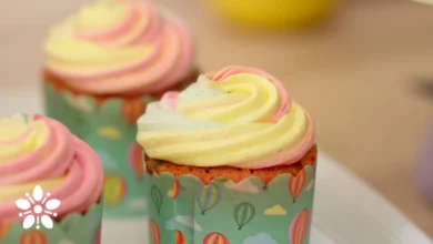 Fargerike cupcakes med kuppel