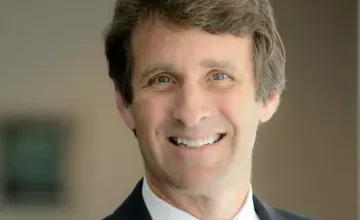 NRK-kommentator Jan Petter Saltvedt mener Kjetil Knutsen kanskje kunne ha fått mer ut av Manchester City enn Pep Guardiola.