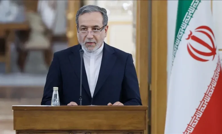 Iran sier det ikke har vært kontakt med USA eller forespørsel om samtaler midt i krigsfrykt