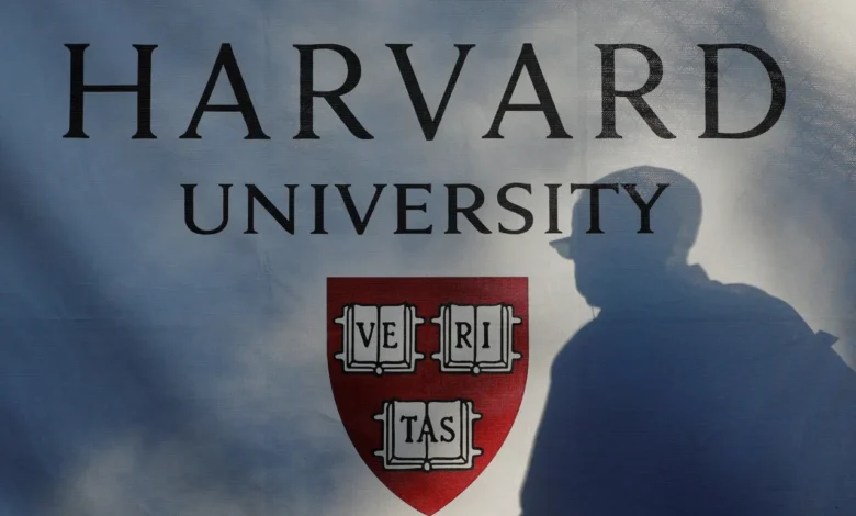 Trump krever én milliard dollar i erstatning fra Harvard University