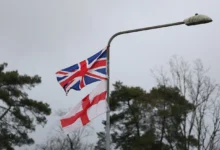 Britiske finansmyndigheter tilbyr ansatte over 136 000 dollar for frivillig fratreden