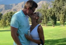 Åpner opp om morens død