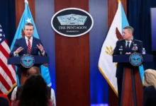 Hegseth og Caine avviser rapporter om Irans «kamikaze-delfin»-plan mot amerikanske krigsskip