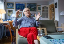 Arne Scheie skal se fotball-VM hjemme.