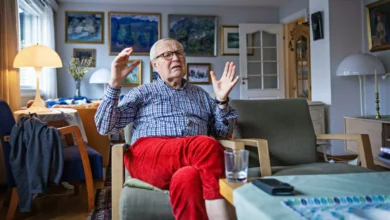 Arne Scheie skal se fotball-VM hjemme.