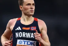 – Kjempeskummelt