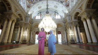 Tyrkias førstedame Emine Erdogan tok imot Belgias dronning Mathilde i Istanbul