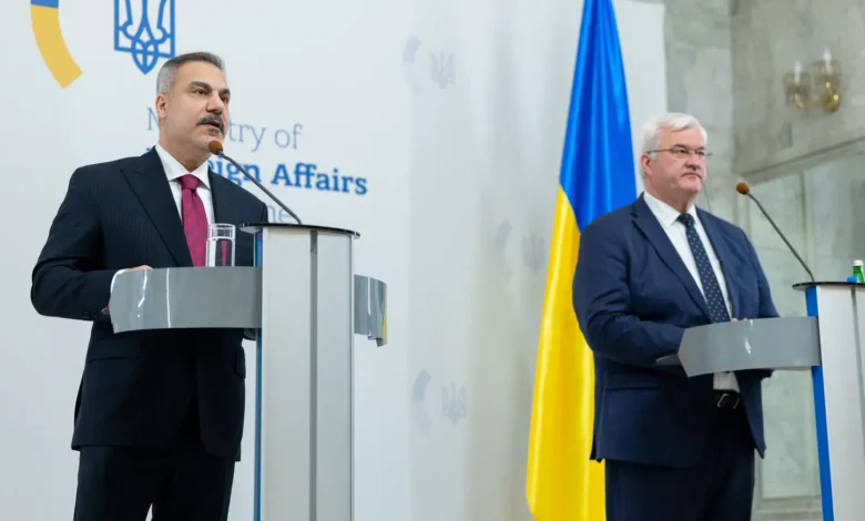 Tyrkias utenriksminister oppfordrer til videreføring av Istanbul-samtalene om krigen mellom Russland og Ukraina Tyrkias utenriksminister oppfordrer til videreføring av Istanbul-samtalene om krigen mellom Russland og Ukraina