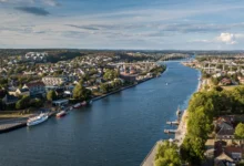 Bekrefter: Reiser hjem