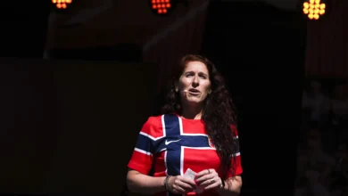 – Jeg var alene og hylgråt – Jeg var alene og hylgråt