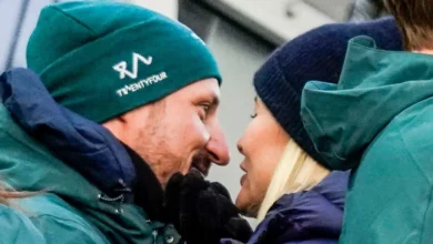 Dukket opp da «alle» var gått
