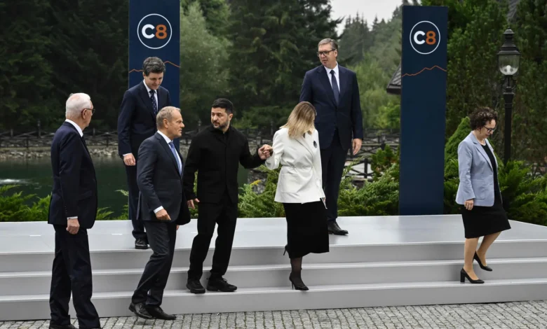 Zelenskyj er vertskap for toppmøte mellom Karpat-landene i Ukraina