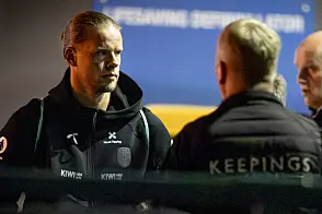 Raser mot norsk presse: – Et helvete