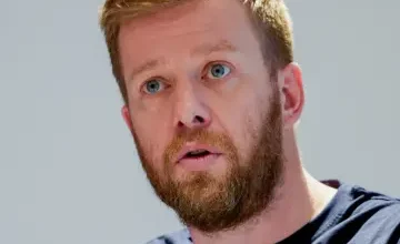 Semi-automatisk offside i norsk fotball kan ryke: Ingen vil betale