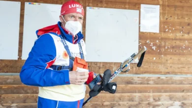Russiske langrennsløpere kjøper ski i butikk før mulig verdenscupretur